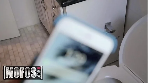 I Know That Girl - (Tyler Steel, Leah Lee) - Cheating With Leah - MOFOS