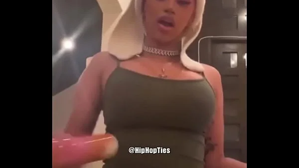 Cardi B jerking off whipped cream can