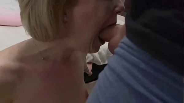 She sleeps, but they undress her, give her in the mouth and fuck her in a juicy pus