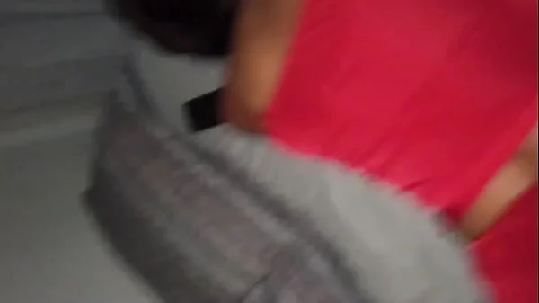 ménage com casal de amigos sem camisinha