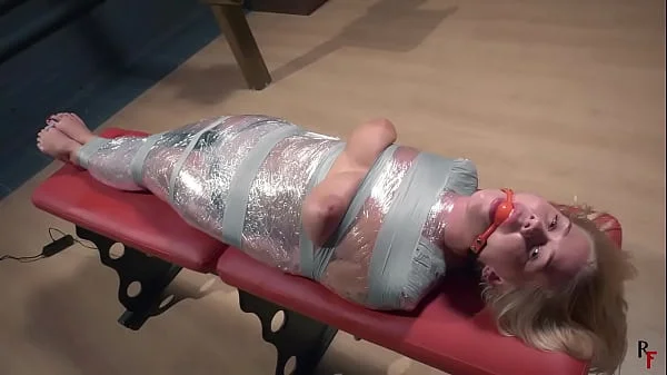 Darina has multiple orgasms Mummification with magic wand 2