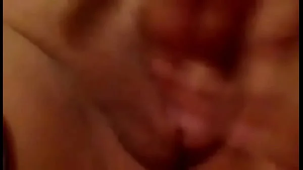 Jovencita masturbándose
