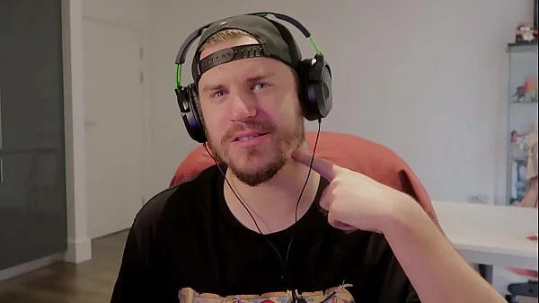 I BROKE INTO HER PUSSY FOR THIS REASON... (Fap CEO) [Uncensored]