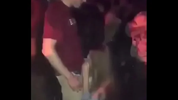Mamando na festa loucaça
