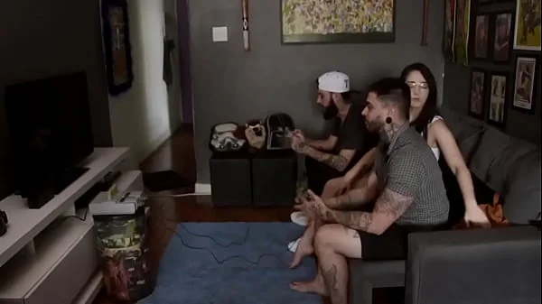 Lis ganhando leitinho na boquinha - Putaria com Matheus Castro e Titto | Lis Xxx