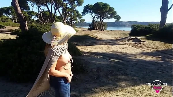 nippleringlover walking topless at public beach - pierced tits big nipples with nipplechain - flashing pierced pussy