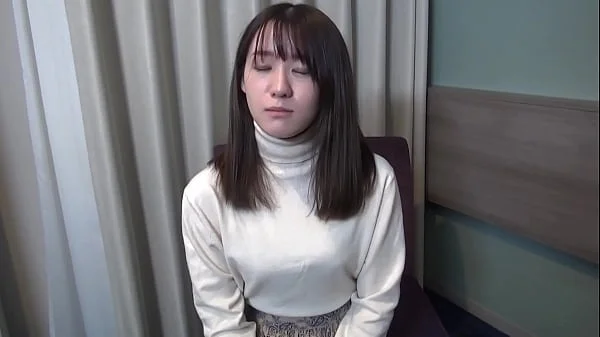 色白で素朴な見た目の、白衣の天使の知られざる一面。献身的な色気はホンモノ！ 1