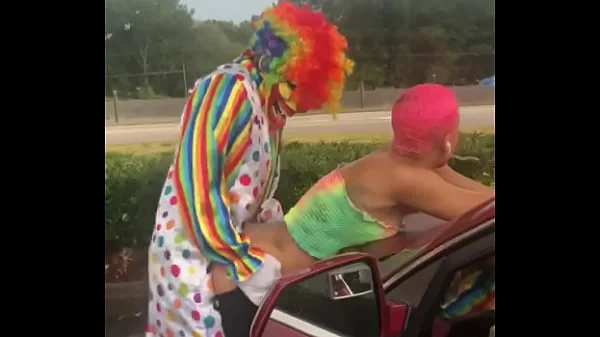 Gibby The Clown fucks Jasamine Banks outside in broad daylight