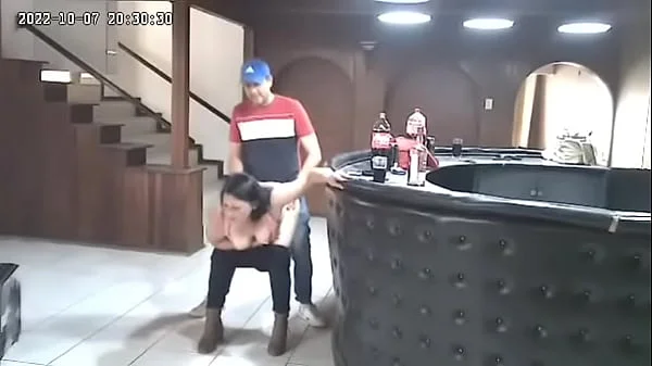 Husband cheats on his wife and she catches them in the act ,turns into a cat fight